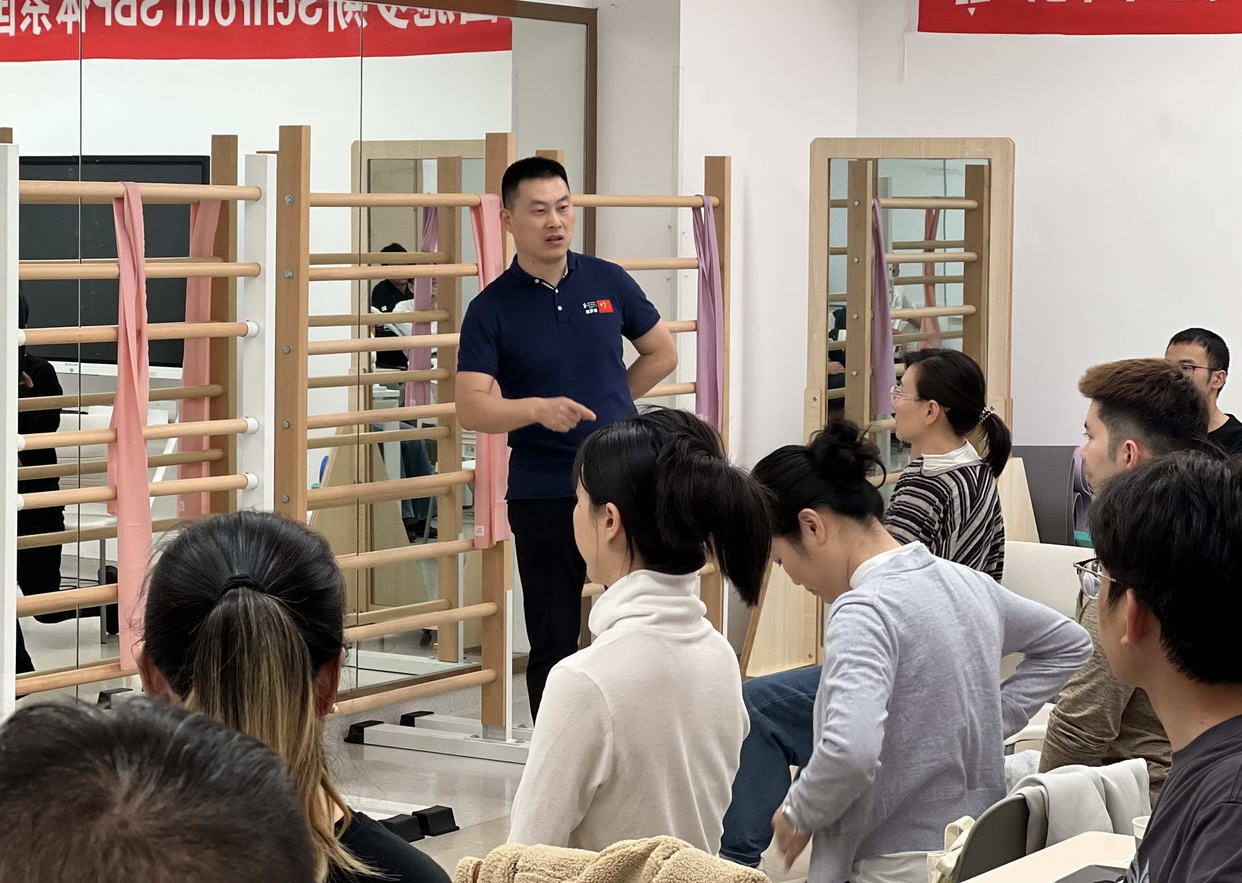 Maksym老师携手中国施罗斯团队完成两期治疗师认证培训 团队动态 第2张